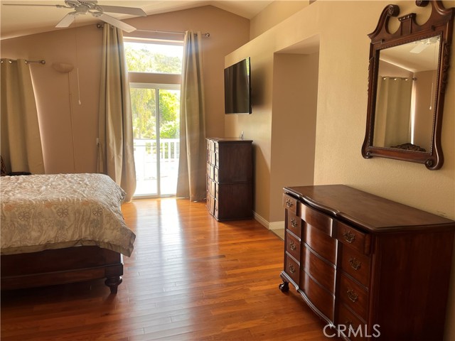 Detail Gallery Image 28 of 58 For 24633 Stagg St, West Hills,  CA 91304 - 5 Beds | 3 Baths