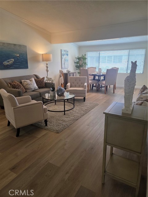 Detail Gallery Image 8 of 18 For 1660 Glenview Rd #78 J.,  Seal Beach,  CA 90740 - 2 Beds | 1 Baths