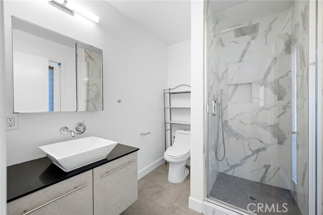 Detail Gallery Image 15 of 26 For 8961 Foothill Bld, Sunland,  CA 91040 - 3 Beds | 2 Baths