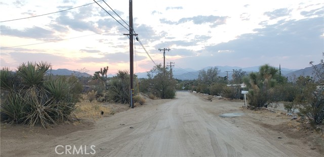 Detail Gallery Image 20 of 59 For 57765 Pueblo Trl, Yucca Valley,  CA 92284 - 3 Beds | 2 Baths