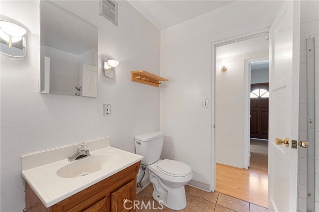 962 E Sandra Avenue, Arcadia CA: https://media.crmls.org/medias/560f764d-855f-43a7-a5a2-fc9a2393911e.jpg