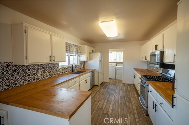 Detail Gallery Image 8 of 47 For 58168 Canterbury St, Yucca Valley,  CA 92284 - 3 Beds | 2 Baths