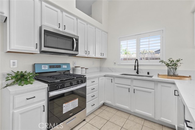 Detail Gallery Image 21 of 38 For 5600 Summer Cypress Dr, Bakersfield,  CA 93313 - 3 Beds | 2 Baths