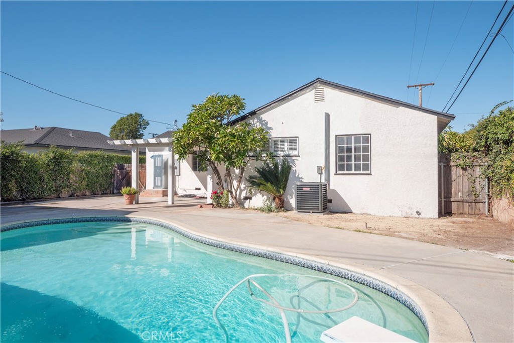 MLS #CV25244288 image #32