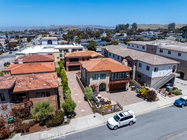 245 Driftwood Street, Morro Bay CA: https://media.crmls.org/medias/56120656-efc2-43ee-9b86-5224e94714e6.jpg