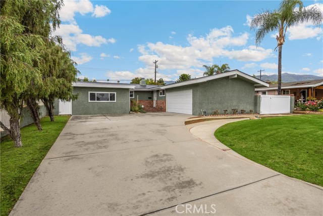 Detail Gallery Image 3 of 65 For 1005 E Woodland Ln, Glendora,  CA 91741 - 4 Beds | 3 Baths