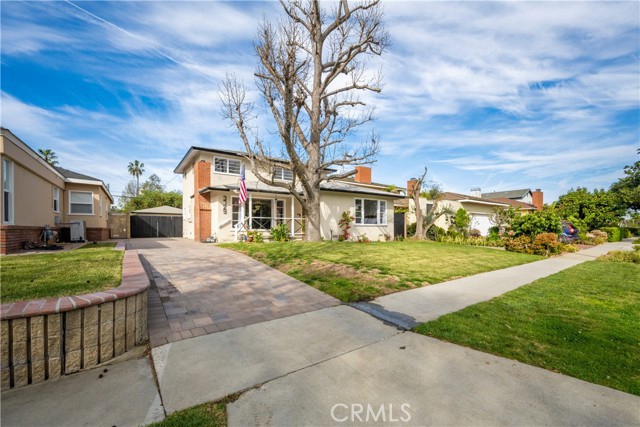 Detail Gallery Image 5 of 33 For 3729 N Weston Pl, Long Beach,  CA 90807 - 5 Beds | 3 Baths