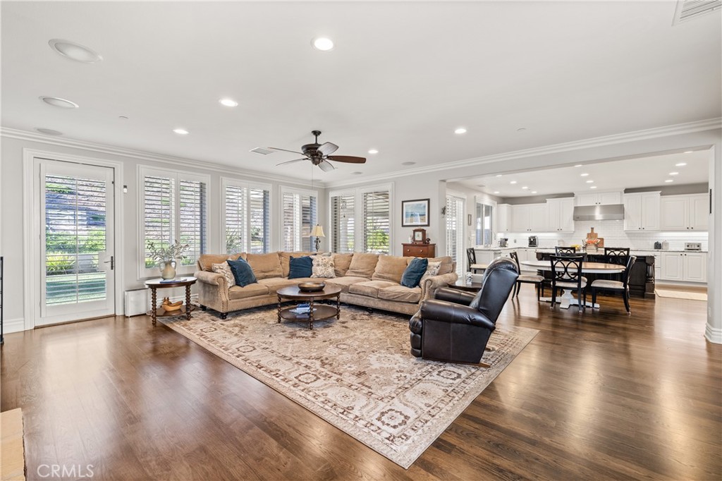 MLS #SR26085986 image #8