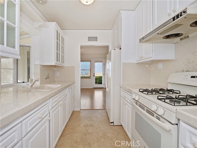 77 Rockinghorse Road, Rancho Palos Verdes, California 90275, 3 Bedrooms Bedrooms, ,2 BathroomsBathrooms,Residential,Sold,Rockinghorse,PV22110341