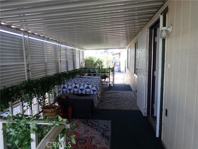 Detail Gallery Image 4 of 18 For 1300 W Menlo, Hemet,  CA 92543 - 2 Beds | 2 Baths