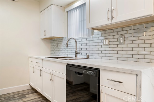 12091 Bailey Street, Garden Grove CA: https://media.crmls.org/medias/5613dff8-75b4-4d30-b3ba-edeb9ff09bb5.jpg
