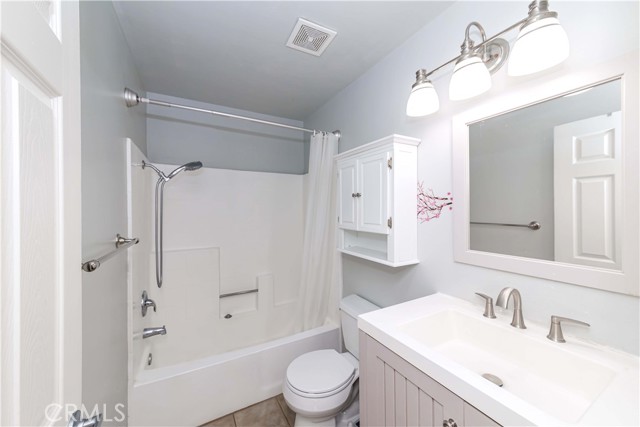 Detail Gallery Image 15 of 32 For 13221 Flemington Ct #156,  La Mirada,  CA 90638 - 2 Beds | 2 Baths