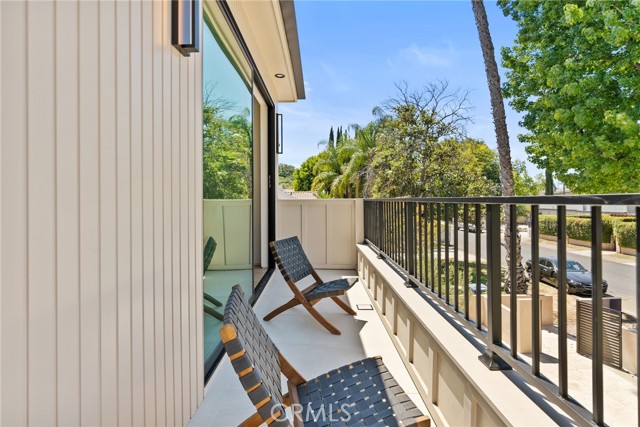 Detail Gallery Image 51 of 75 For 14738 Otsego St, Sherman Oaks,  CA 91403 - 5 Beds | 5/1 Baths
