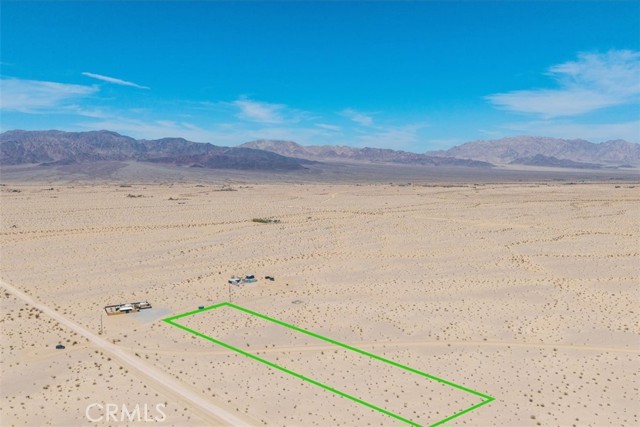 Detail Gallery Image 5 of 34 For 82935 Maya Rada Rd, Twentynine Palms,  CA 92277 - – Beds | – Baths