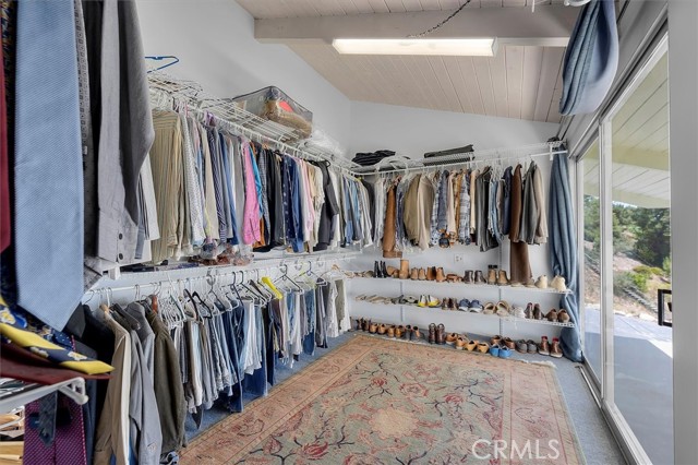 3111 Deluna Drive, Rancho Palos Verdes CA: https://media.crmls.org/medias/561646af-a801-4318-ad2e-30d1e8c1b1f1.jpg