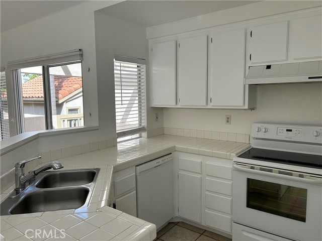 Detail Gallery Image 5 of 29 For 1 Silver Glade Dr #231,  Laguna Niguel,  CA 92677 - 1 Beds | 1 Baths