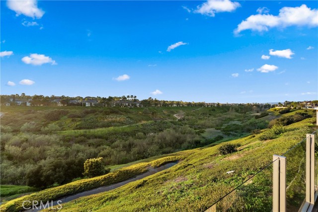 Detail Gallery Image 24 of 26 For 72 Victoria, Newport Beach,  CA 92660 - 4 Beds | 3 Baths