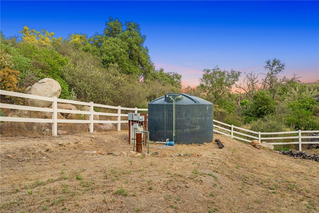 Detail Gallery Image 60 of 65 For 42125 Hacienda Dr, Murrieta,  CA 92562 - 3 Beds | 3 Baths