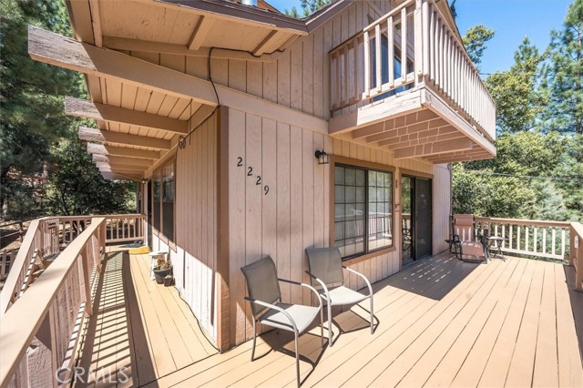 2229 Birchwood Way, Pine Mountain Club CA: https://media.crmls.org/medias/56180e8a-f6fb-482e-a515-5932bcf15d9c.jpg