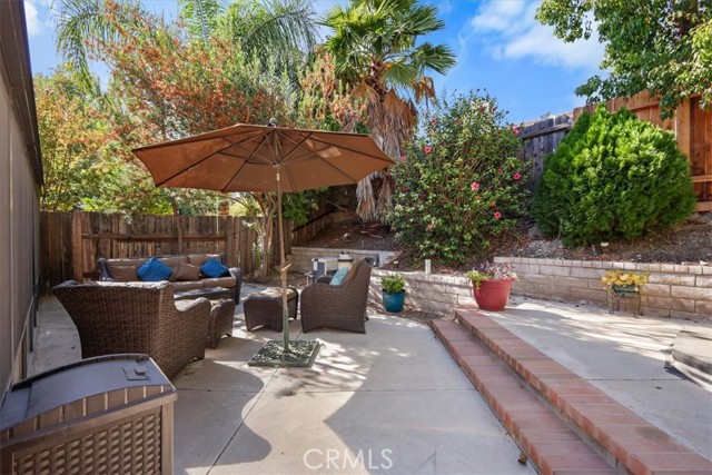 Detail Gallery Image 40 of 70 For 15717 Rosehaven Ln, Canyon Country,  CA 91387 - 3 Beds | 2/1 Baths