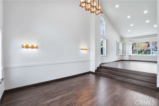 Image 25 of 73 For 3537 Foxglove Road