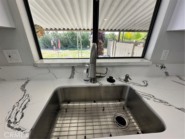 Detail Gallery Image 9 of 42 For 2230 Lake Park Dr #188,  San Jacinto,  CA 92583 - 2 Beds | 2 Baths