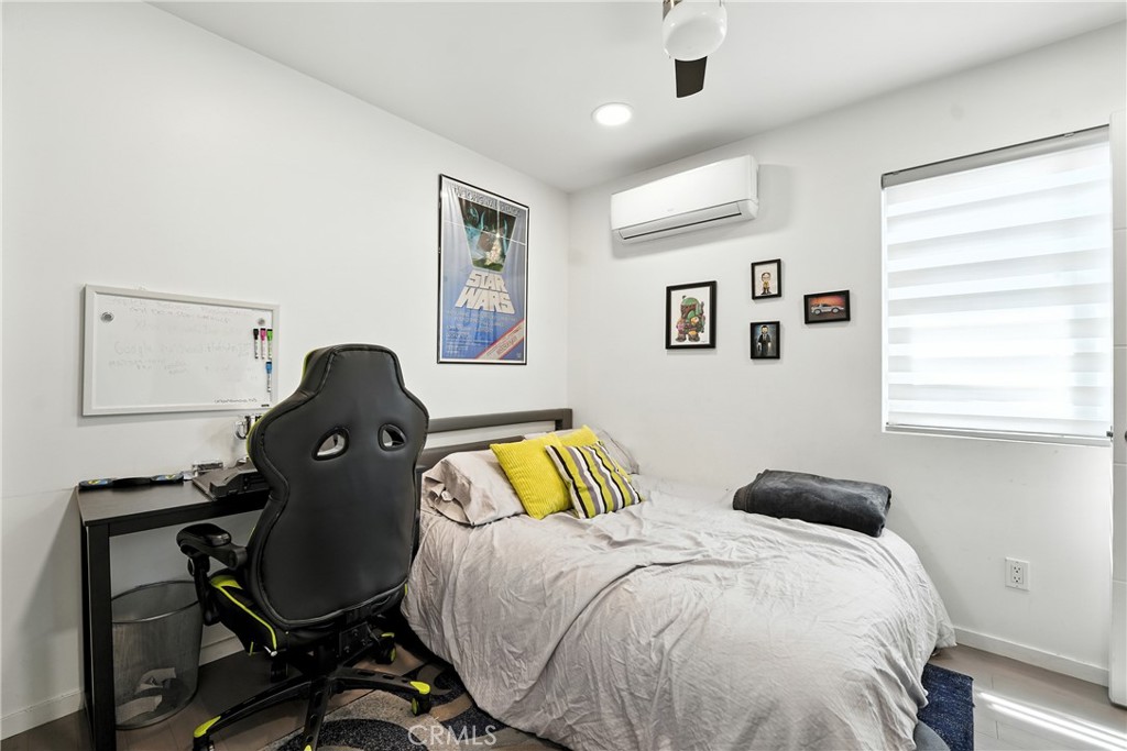 MLS #DW25183548 img 20