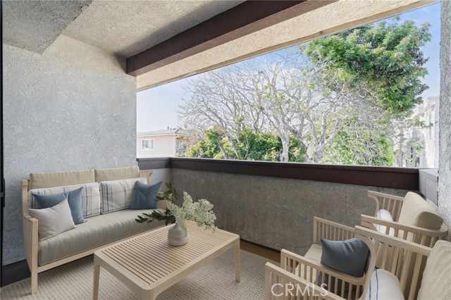 676 Shepard Street, San Pedro CA: https://media.crmls.org/medias/561a534f-3d60-440f-b058-174463a150a8.jpg