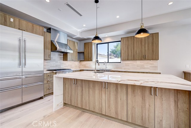 Detail Gallery Image 18 of 45 For 3310 Blossom Ln, Redondo Beach,  CA 90278 - 4 Beds | 3/1 Baths