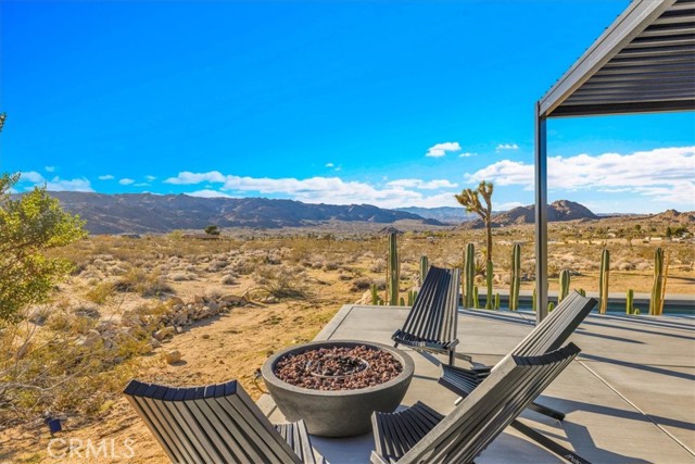 8729 Rock Haven Road, Joshua Tree CA: https://media.crmls.org/medias/561ae259-c809-461c-ae61-df8593d53522.jpg