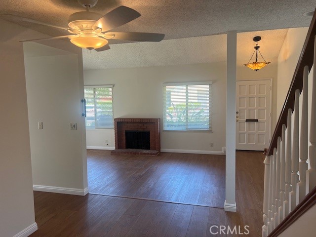 Detail Gallery Image 12 of 21 For 950 W Lamark Ln, Anaheim,  CA 92802 - 3 Beds | 2/1 Baths