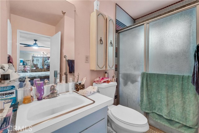 3261 Viola Drive, Riverside CA: https://media.crmls.org/medias/561bf245-995e-4da3-afe2-760ce3cacca4.jpg
