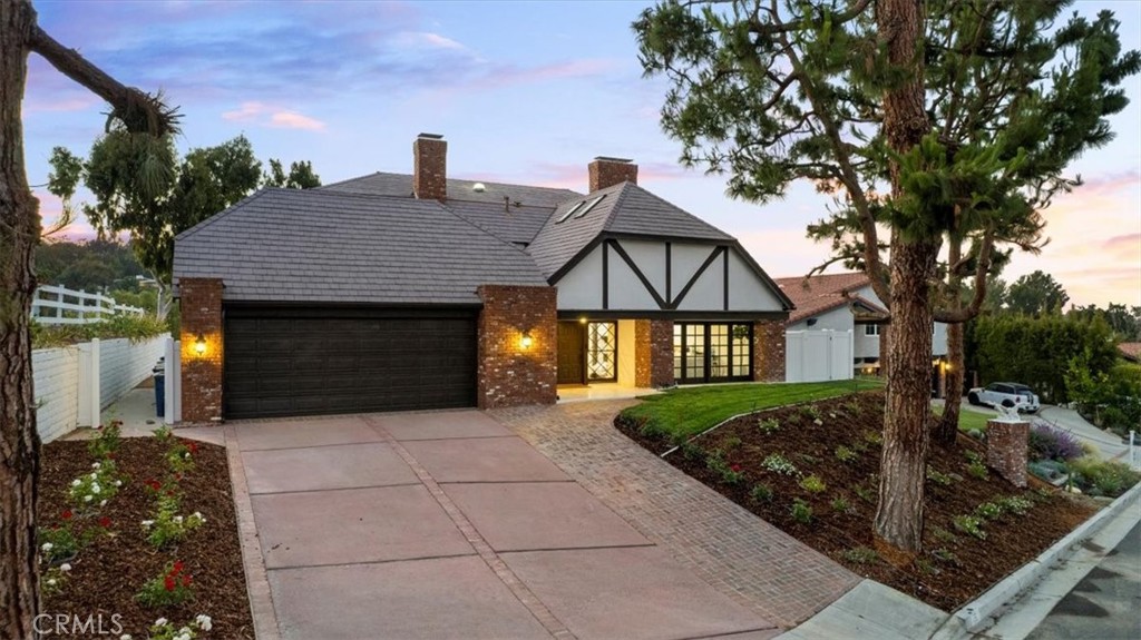 35 Moccasin Lane