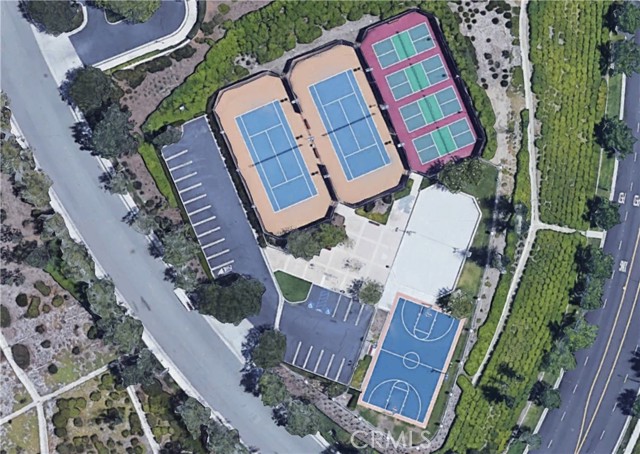 2 Villa Roma Street, Lake Elsinore CA: https://media.crmls.org/medias/561ca275-1fc9-4d26-a299-210e8da238f1.jpg