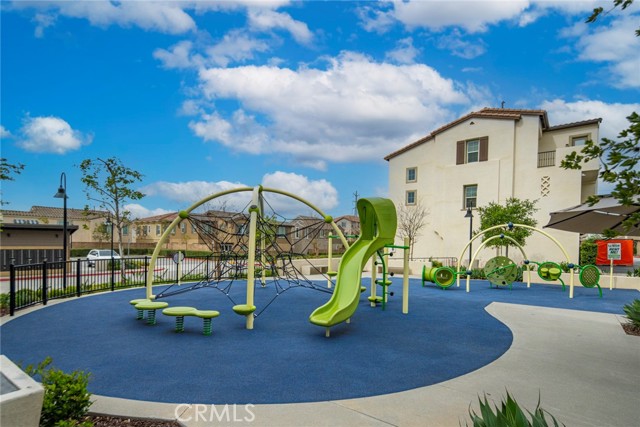 Detail Gallery Image 27 of 30 For 12247 Radiance Dr, Rancho Cucamonga,  CA 91739 - 2 Beds | 2/1 Baths