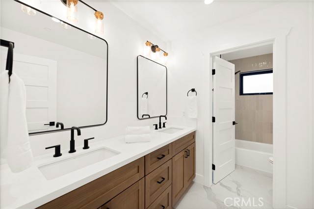 Detail Gallery Image 25 of 52 For 3675 Paul Jones Ave, San Diego,  CA 92117 - 4 Beds | 3/1 Baths