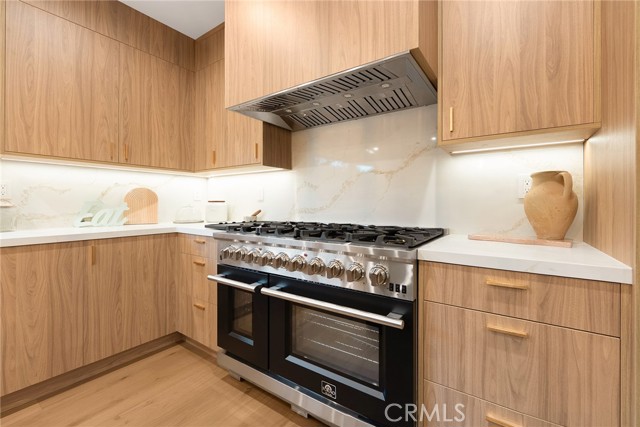 Image 35 of 75 For 775 Linda Vista