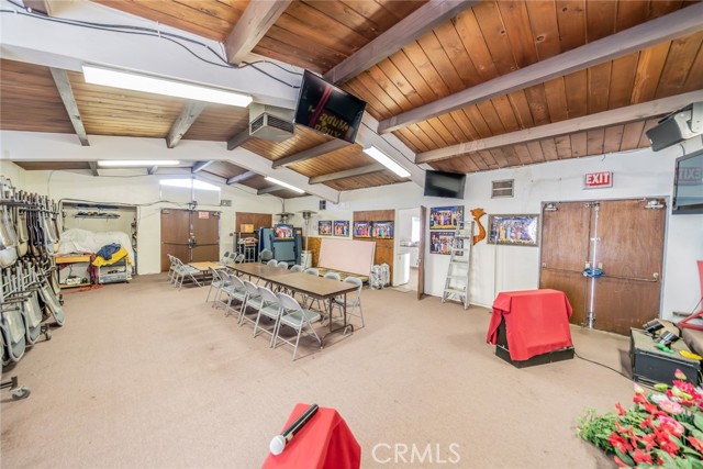 711 W C, Colton CA: https://media.crmls.org/medias/561df1c5-c0fa-4a34-b994-9188fec9a29f.jpg