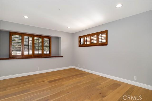 Detail Gallery Image 39 of 60 For 21565 Cleardale St, Newhall,  CA 91321 - 3 Beds | 2/1 Baths