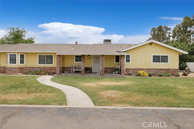 Detail Gallery Image 1 of 1 For 23491 Valeta Dr., Chowchilla,  CA 93610 - 3 Beds | 3/1 Baths