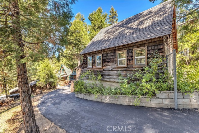 Detail Gallery Image 34 of 66 For 54055 Strawberry Valley Dr, Idyllwild,  CA 92549 - 4 Beds | 2 Baths
