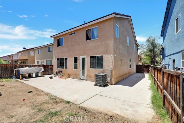 Detail Gallery Image 33 of 48 For 1253 Leopard Ln, Perris,  CA 92571 - 3 Beds | 2/1 Baths