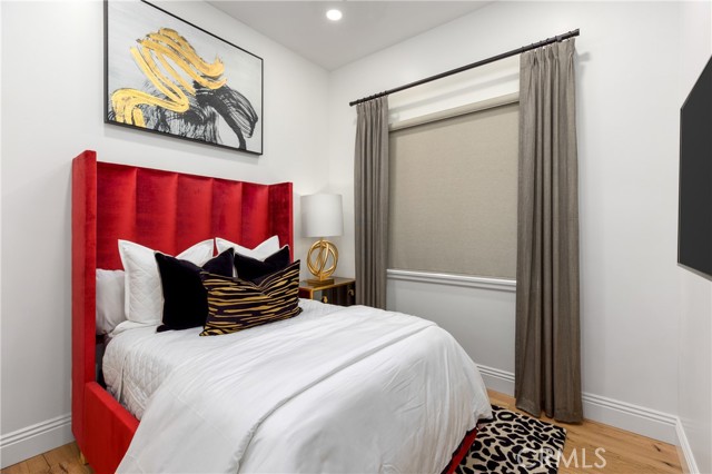 Image 23 of 70 For 8 Palomino  