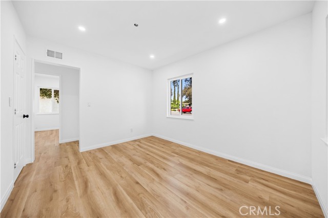 619 S Brookhurst Road, Fullerton CA: https://media.crmls.org/medias/561efbff-8689-4bef-8f66-80401c330c43.jpg