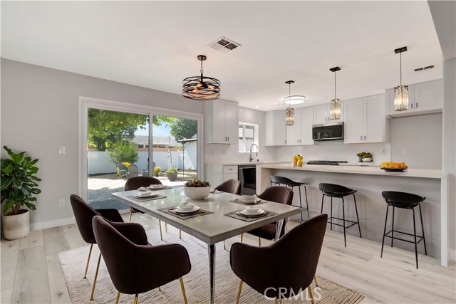 Detail Gallery Image 6 of 30 For 7741 Shoup Ave, West Hills,  CA 91304 - 4 Beds | 2 Baths