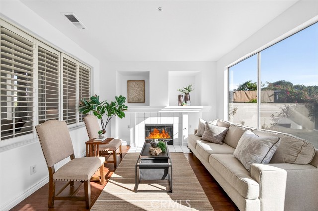 Image 16 of 58 For 13617 Freemont Court