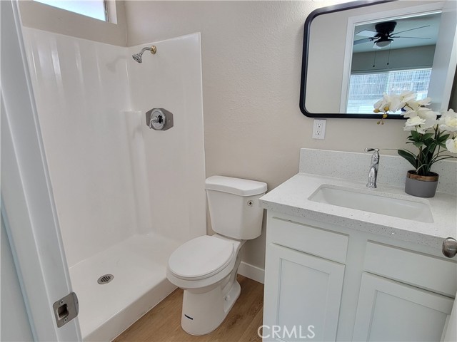 Detail Gallery Image 10 of 15 For 15475 Shadow Mountain Ln, Lake Elsinore,  CA 92530 - 3 Beds | 2 Baths