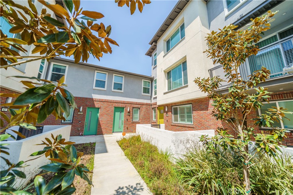811 Hudson Lane #23