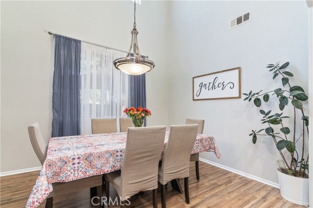 Detail Gallery Image 23 of 72 For 32736 Cottonwood Road, Winchester,  CA 92596 - 5 Beds | 5/1 Baths