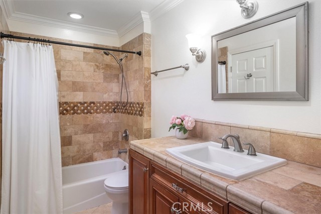 Detail Gallery Image 22 of 28 For 27072 Hidaway Ave #3,  Canyon Country,  CA 91351 - 2 Beds | 1/1 Baths